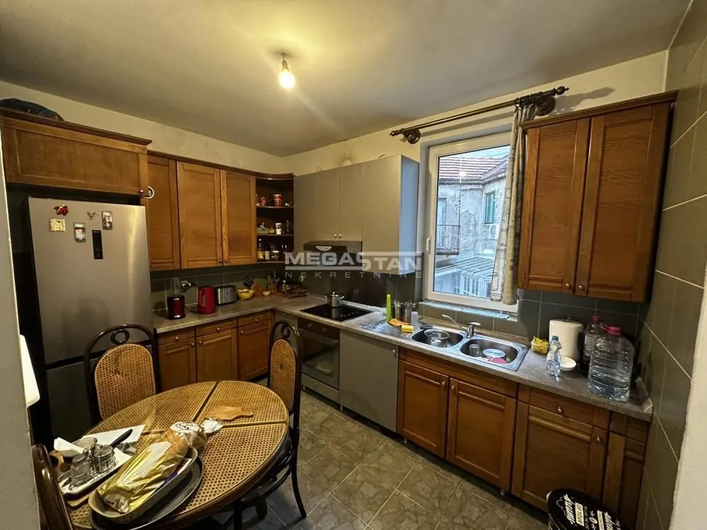 Sale, apartment, 109m², Stari Grad, Beograd
