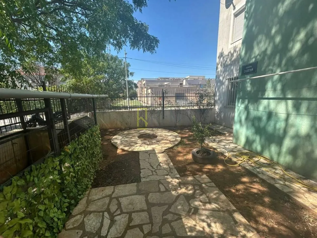 Rent, two bedroom apartment, 68m², Stari Aerodrom, Podgorica