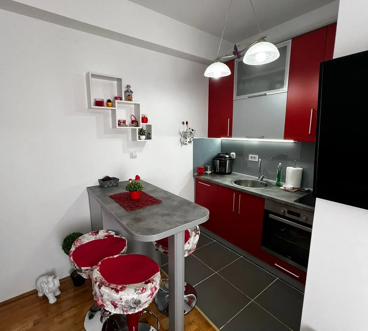 Rent, one bedroom apartment, 35m², Zabjelo, Podgorica