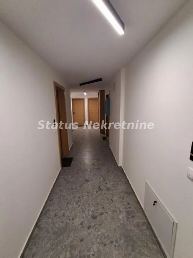 Prodaja, trosoban stan, 64m², Podbara, Novi Sad Sve Podlokacije