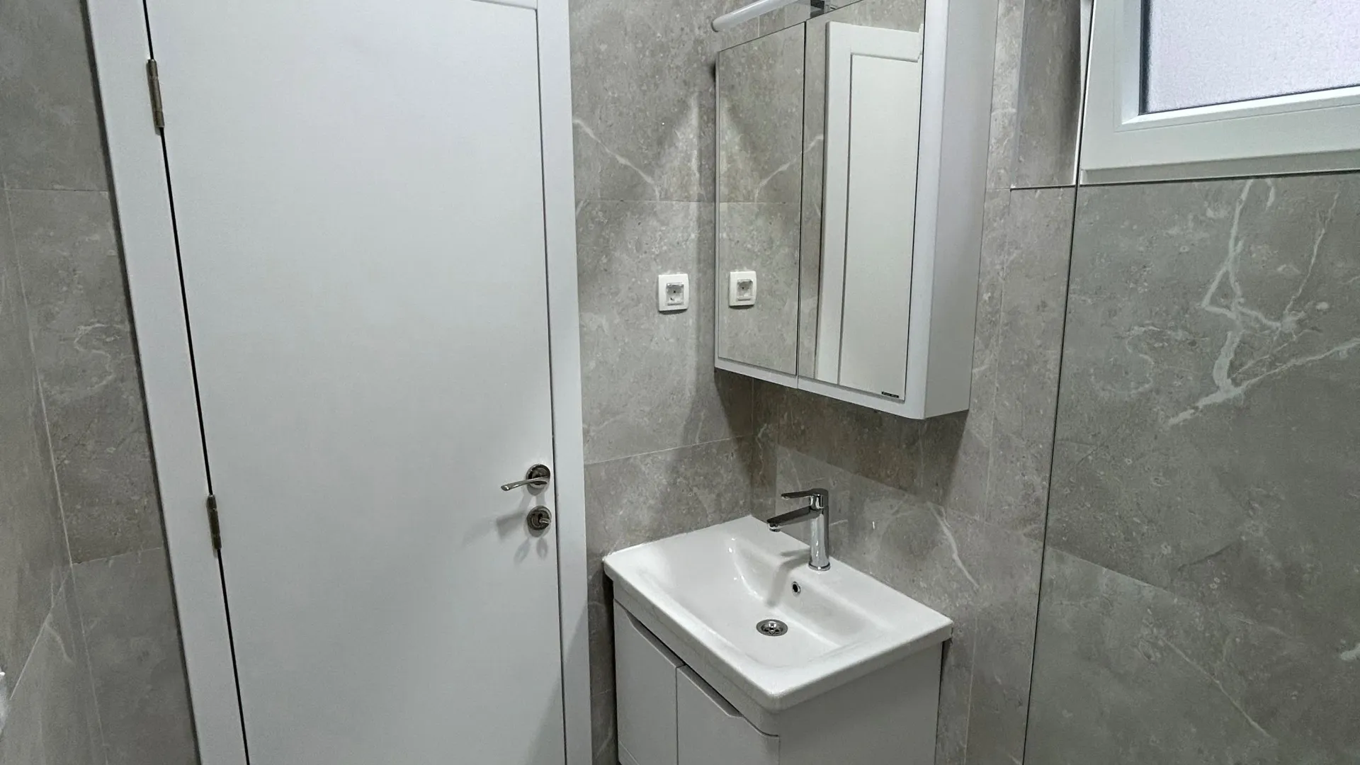 Rent, office space, 25m², Babin Do, Budva