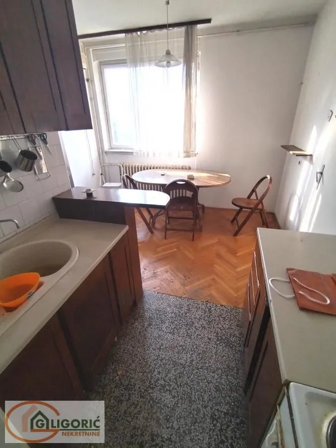 Sale, three bedroom apartment, 77m², Šumice, Beograd