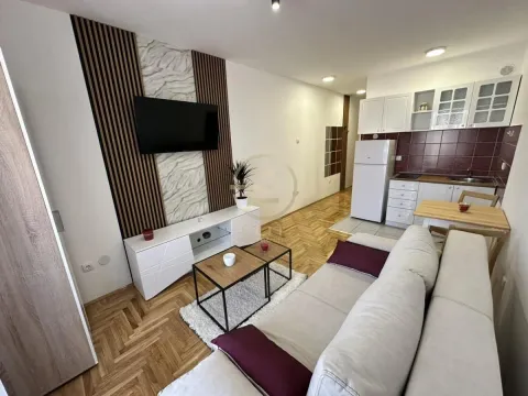 Prodaja, garsonjera, 25m², Detelinara, Novi Sad Sve Podlokacije - image 4