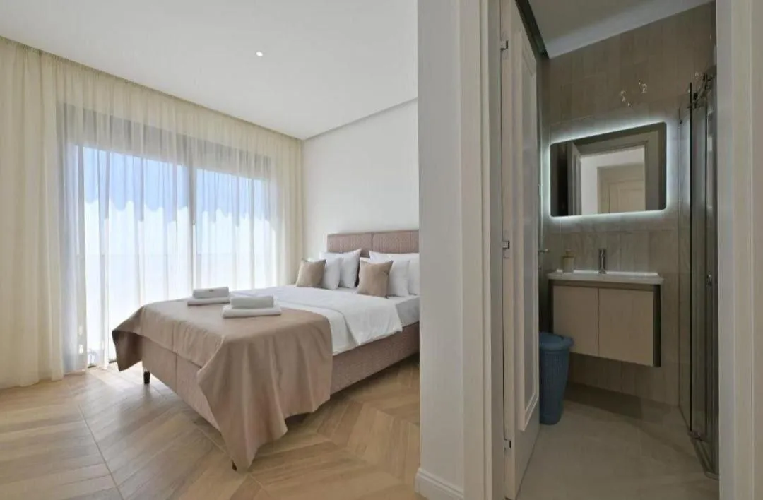 Rent, house, 200m², Reževići, Budva