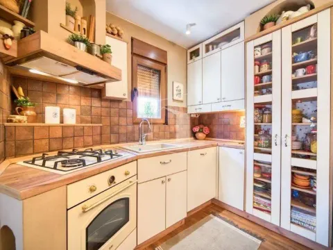 Sale, house, 160m², Podgorica, Crna Gora - image 5