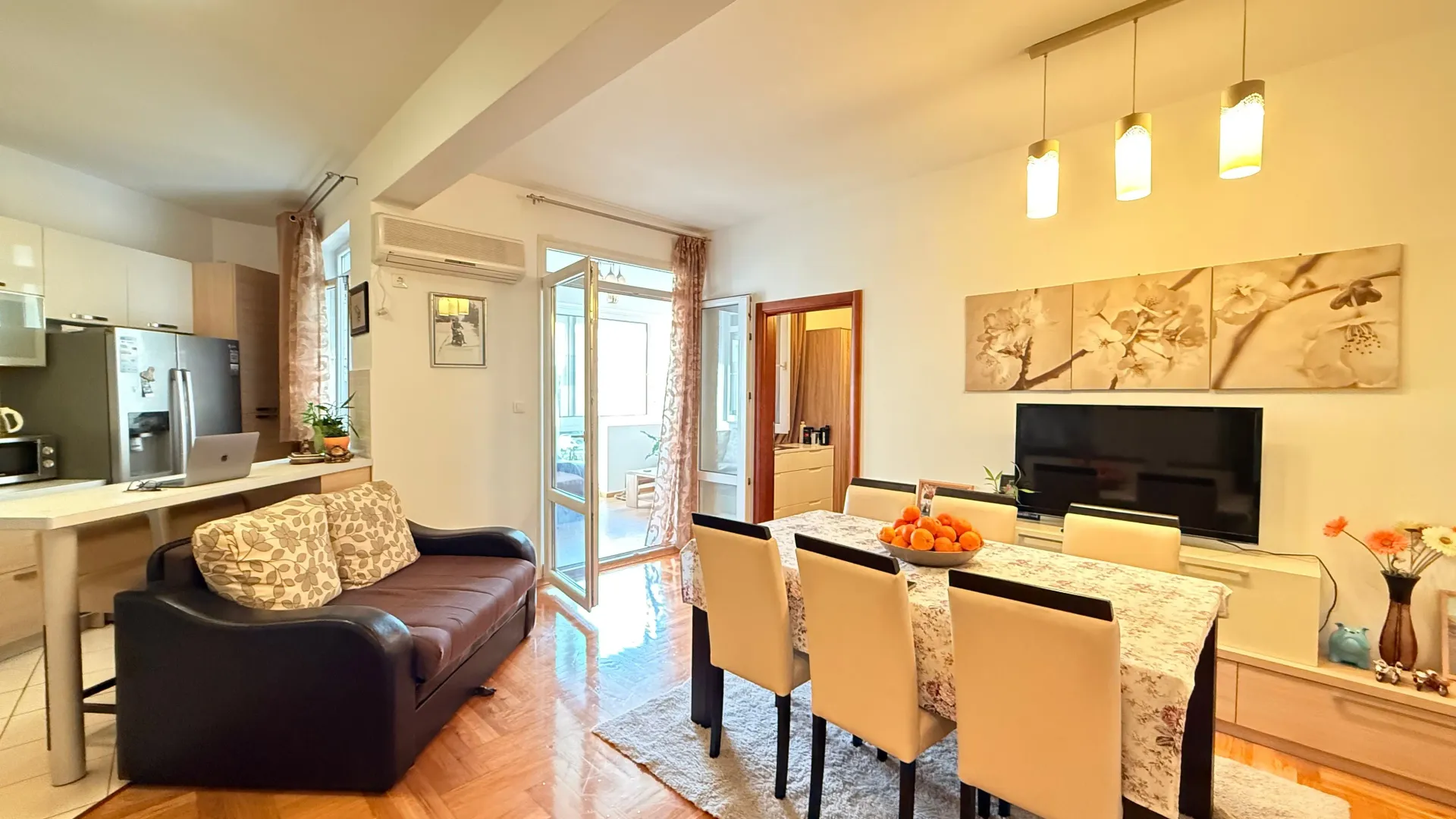 Sale, three bedroom apartment, 85m², Soho City, Bar
