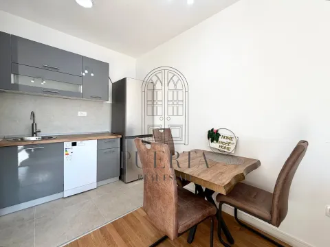 Rent, one bedroom apartment, 42m², Stari Aerodrom, Podgorica - image 5