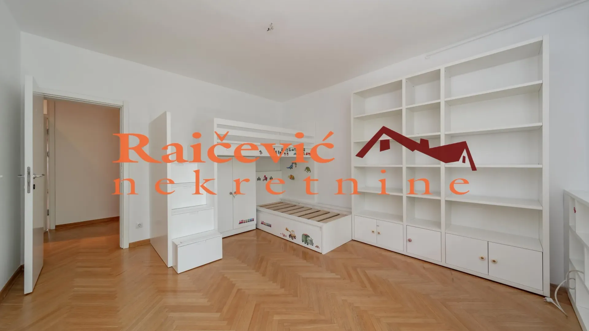 Rent, three bedroom apartment, 102m², Čukarica, Beograd