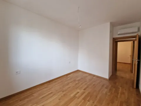 Sale, two bedroom apartment, 62m², Bečići, Budva - image 12