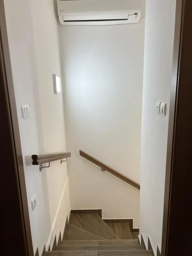 Prodaja, četvorosoban stan, 73m², Mišeluk, Petrovaradin