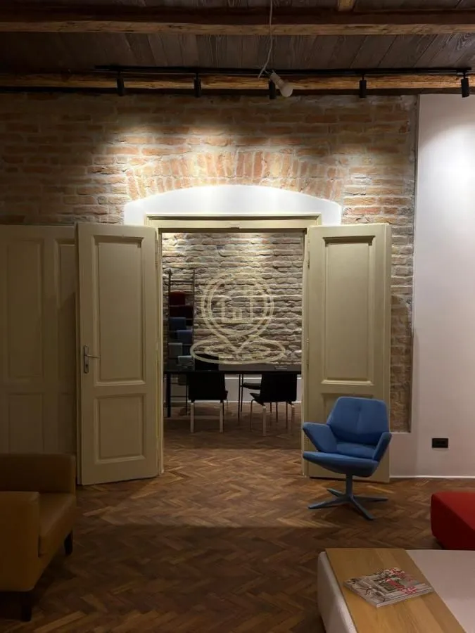 Rent, office space, 100m², Savski Venac, Beograd