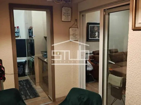 Prodaja, trosoban stan, 70m², Senjak, Beograd - image 9