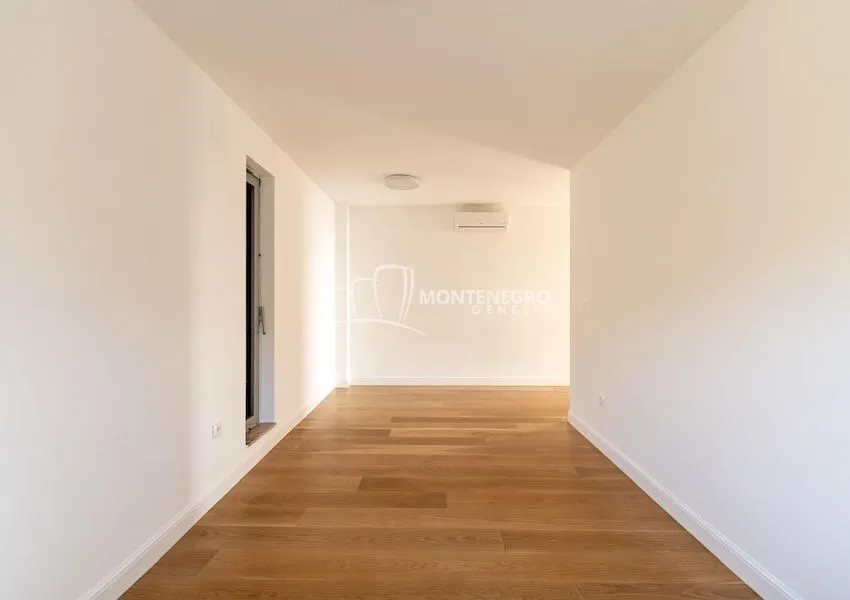 Sale, three bedroom apartment, 160m², Pržno, Budva