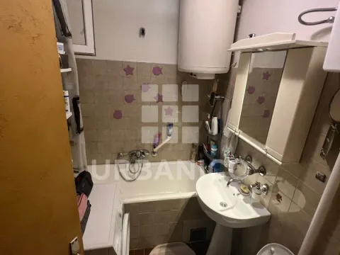 Rent, two bedroom apartment, 60m², Blok 6, Podgorica - image 11