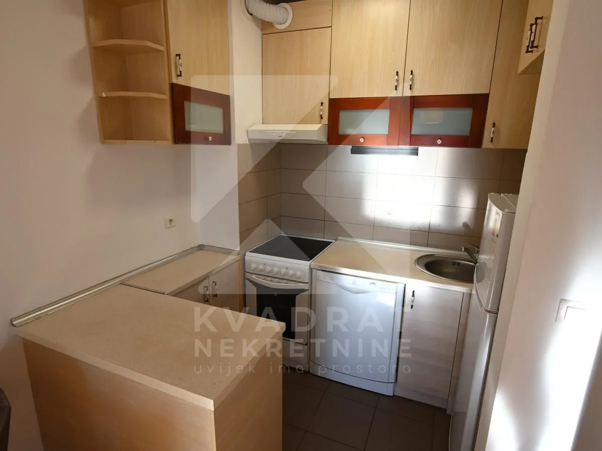 Rent, two bedroom apartment, 59m², Blok 6, Podgorica