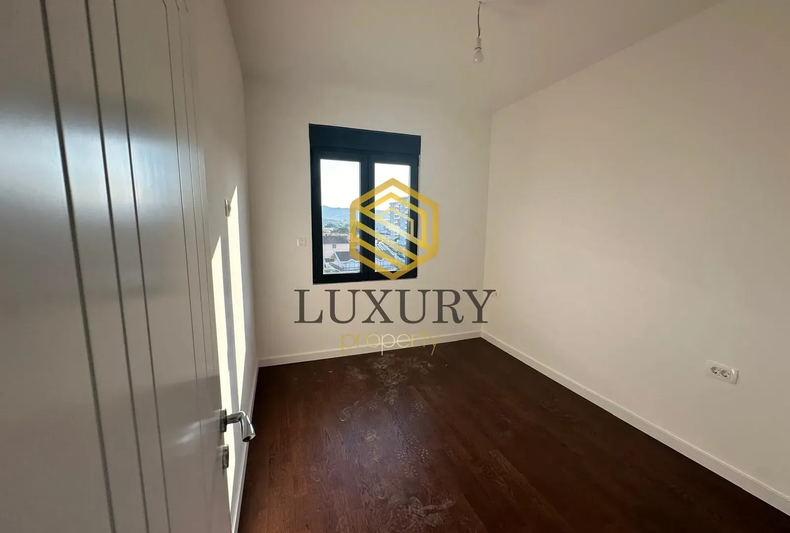 Prodaja, trosoban stan, 66m², Central Point, Podgorica