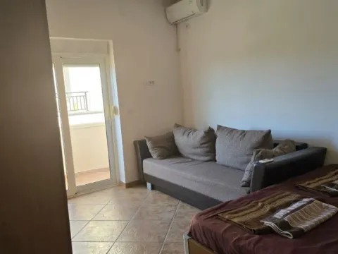 Sale, two bedroom apartment, 93m², Buljarica, Budva - image 2