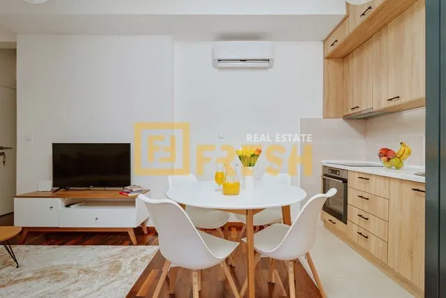 Prodaja, jednosoban stan, 50m², Kotor, Crna Gora