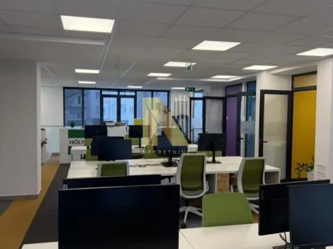 Rent, office space, 204m², Centar, Novi Sad - image 14