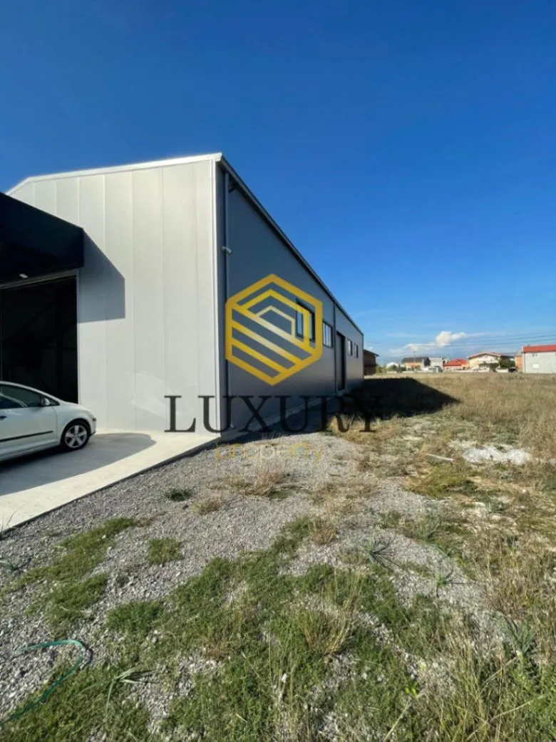 Rent, office space, 500m², Tuzi, Podgorica
