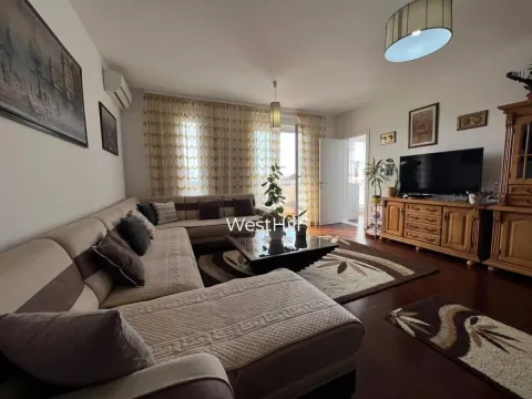 Sale, two bedroom apartment, 73m², Bar, Crna Gora - image 11