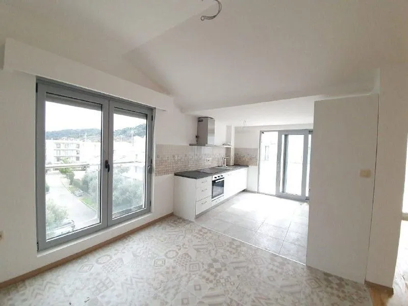 Sale, apartment, 171m², Petrovac, Budva