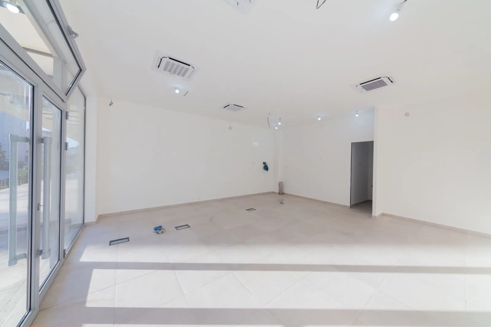 Rent, office space, 46m², Zabjelo, Podgorica
