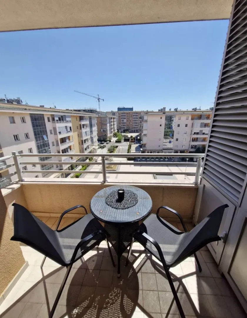 Rent, one bedroom apartment, 54m², City Kvart, Podgorica