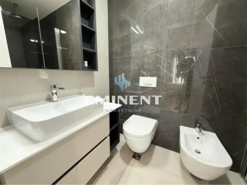 Izdavanje, stan, 92m², Gundulićev Venac, Beograd - image 18