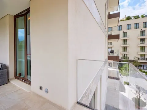Prodaja, dvosoban stan, 140m², Porto Montenegro, Tivat - image 15