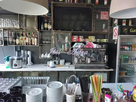 Prodaja, ugostiteljski objekat, 81m², Stari Grad, Beograd - image 2