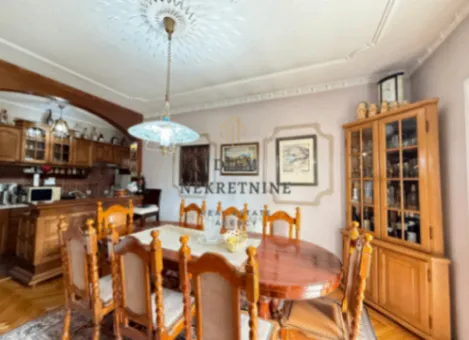 Sale, house, 752m², Zelenika, Podgorica - image 7