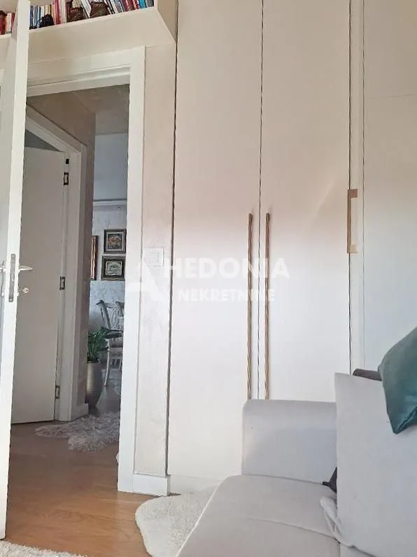 Prodaja, dvosoban stan, 61m², Novi Beograd Sve Podlokacije, Beograd