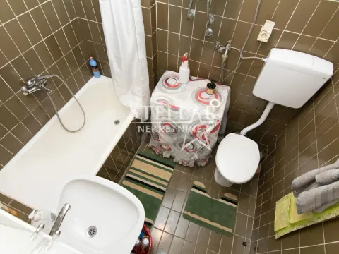 Izdavanje, jednosoban stan, 56m², Momišići, Podgorica - image 7