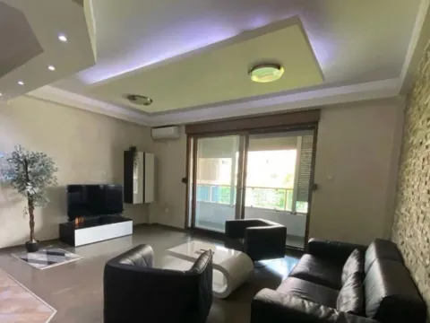 Prodaja, dvosoban stan, 75m², Preko Morače, Podgorica