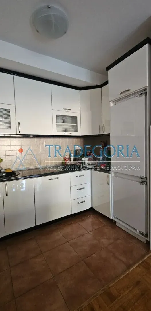 Prodaja, dvosoban stan, 76m², Bar, Crna Gora