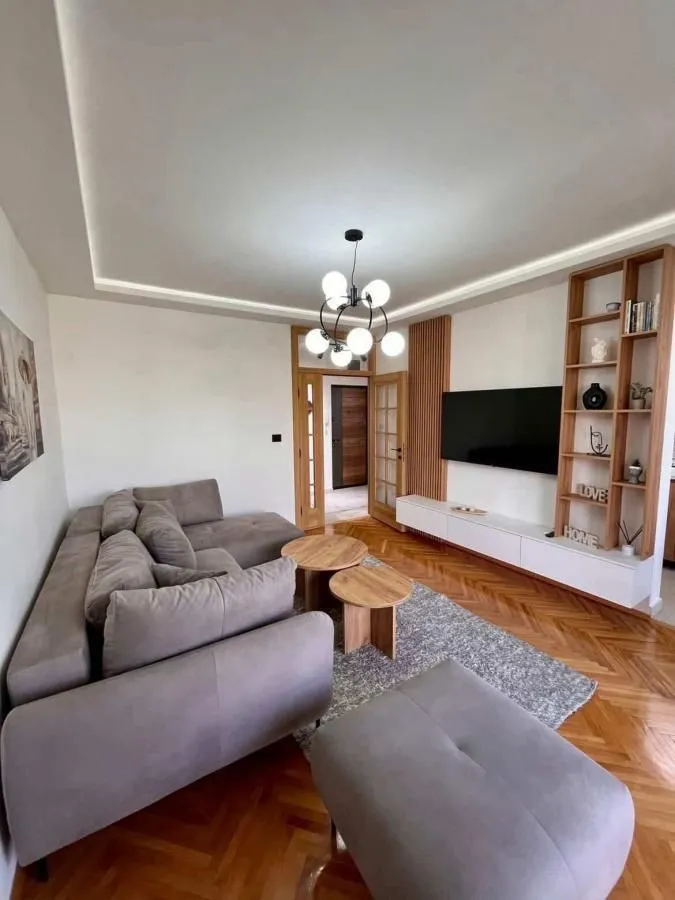 Izdavanje, stan, 65m², Drpe Mandića, Podgorica