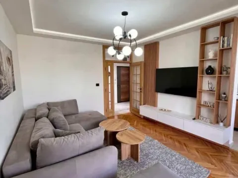 Rent, apartment, 65m², Drpe Mandića, Podgorica - image 3