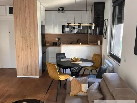 Prodaja, dvosoban stan, 52m², Višnjička Banja, Palilula Sve Podlokacije - image 5