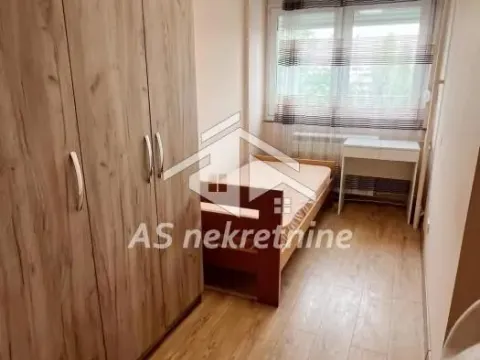 Rent, four bedroom apartment, 75m², Novi Beograd Blok 38, Novi Beograd Sve Podlokacije - image 7