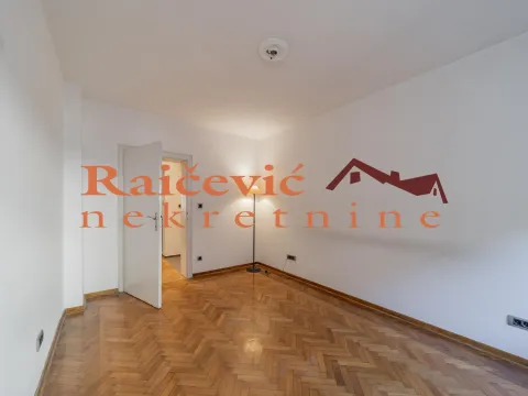 Sale, three bedroom apartment, 64m², Kalenić Pijaca, Vračar Sve Podlokacije - image 13
