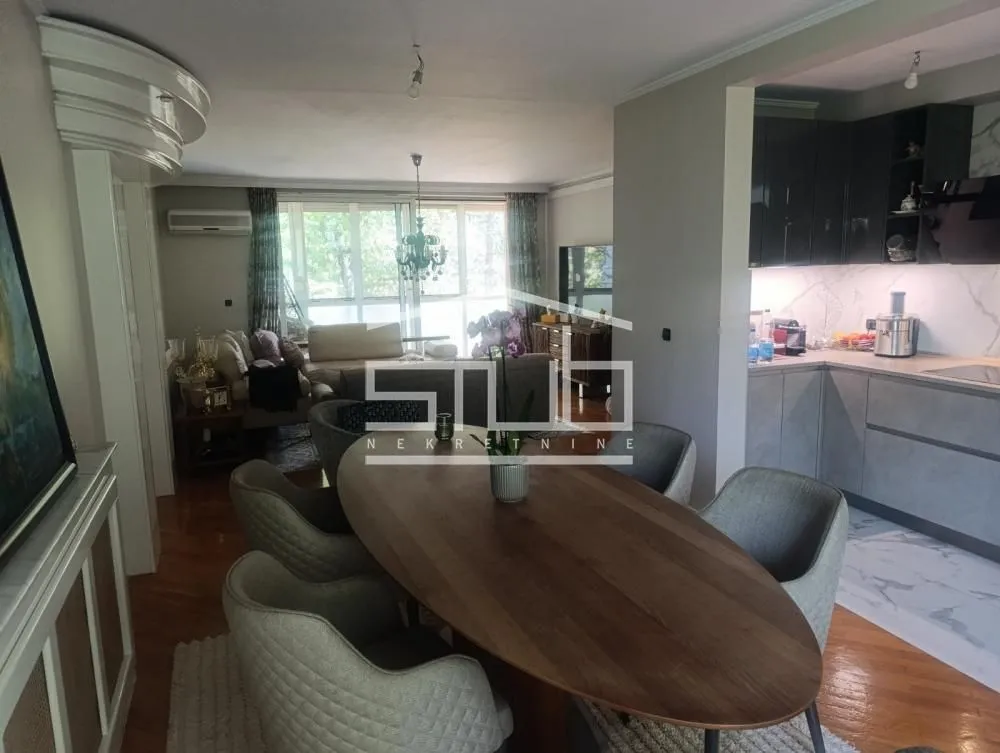 Rent, apartment, 158m², Senjak, Beograd