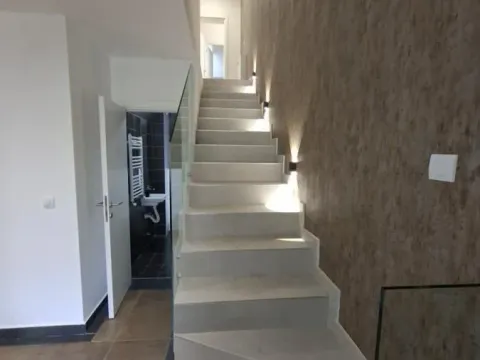 Prodaja, četvorosoban stan, 135m², Pančevo, Srbija - image 9