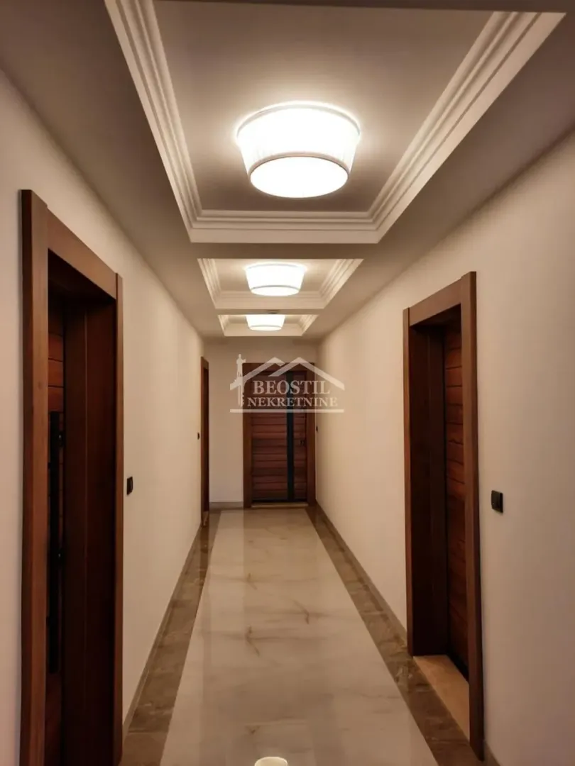 Izdavanje, jednosoban stan, 42m², Surčin, Beograd