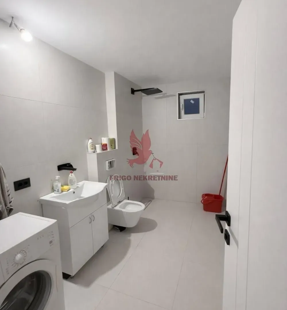 Rent, four bedroom apartment, 100m², Krnjaca, Palilula Sve Podlokacije