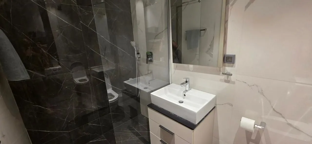 Izdavanje, trosoban stan, 85m², Vezirov Most, Podgorica
