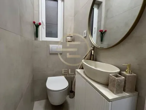 Prodaja, trosoban stan, 78m², Centar, Novi Sad - image 14