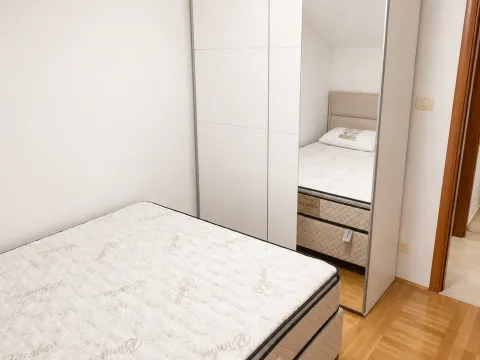 Rent, two bedroom apartment, 62m², Momišići, Podgorica - image 8