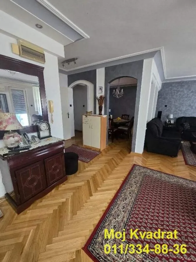 Sale, three bedroom apartment, 93m², Bogoslovija, Palilula Sve Podlokacije