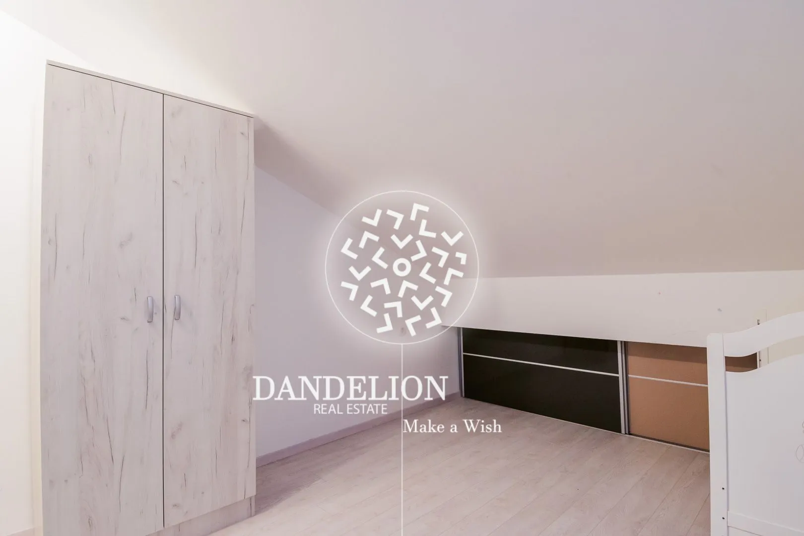 Izdavanje, trosoban stan, 125m², Vranići, Podgorica